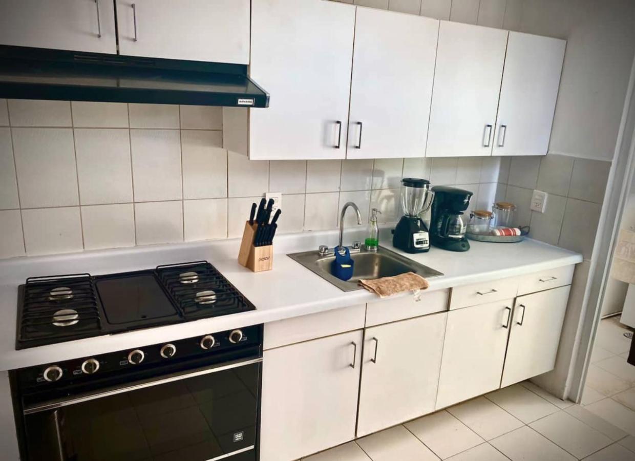 Muy Amplio Y Comodo En Zona Andares Γκουανταλαχάρα Εξωτερικό φωτογραφία