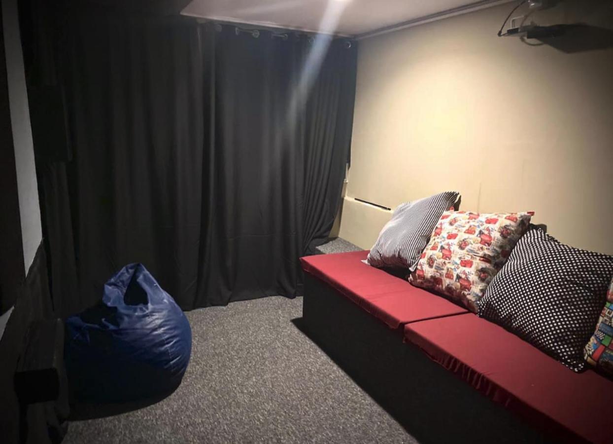 Muy Amplio Y Comodo En Zona Andares Γκουανταλαχάρα Εξωτερικό φωτογραφία